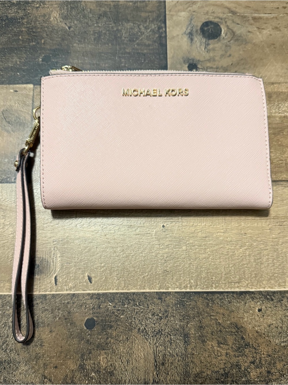 Michael Kors Jet Set Large Leather Smartphone Wristlet Wallet - Picture 2 of 9
